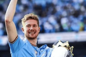 德布劳内巅峰对决，内马尔与90激战日本队分钟，比分优势明显胜负难料！的简单介绍