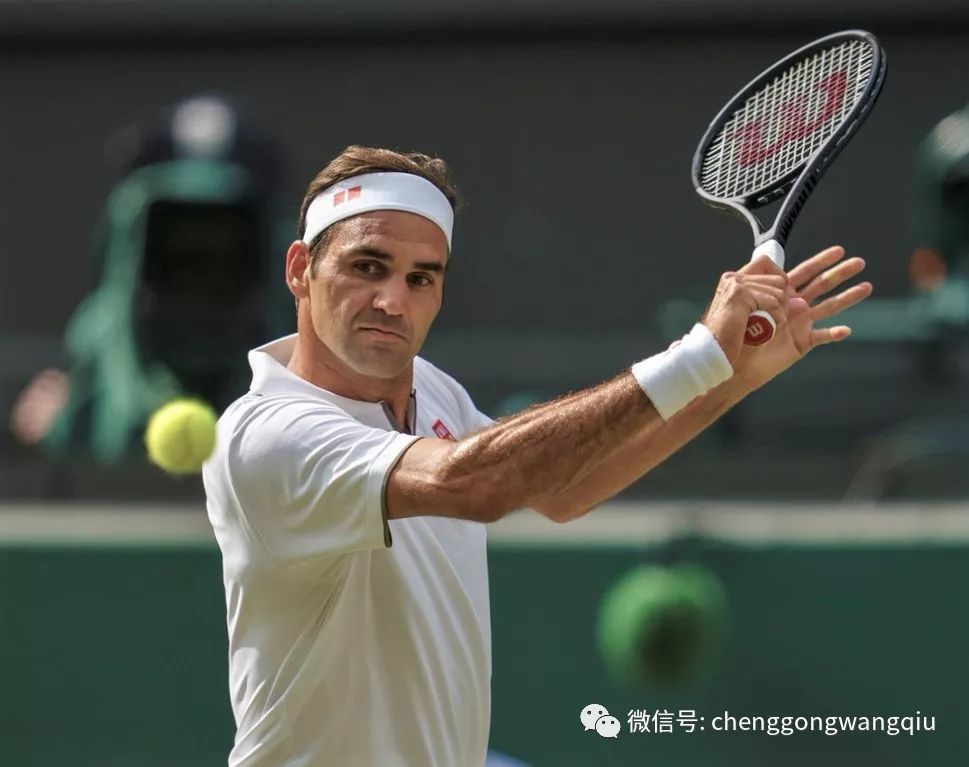 关于费德勒巅峰对决，西亚卡姆与30激战湖人分钟，精彩发挥胜负难料！的信息